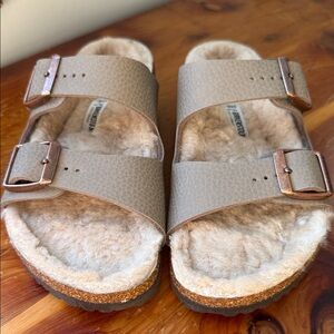 Birkenstock girls Taupe Sandals with Shearling Lining